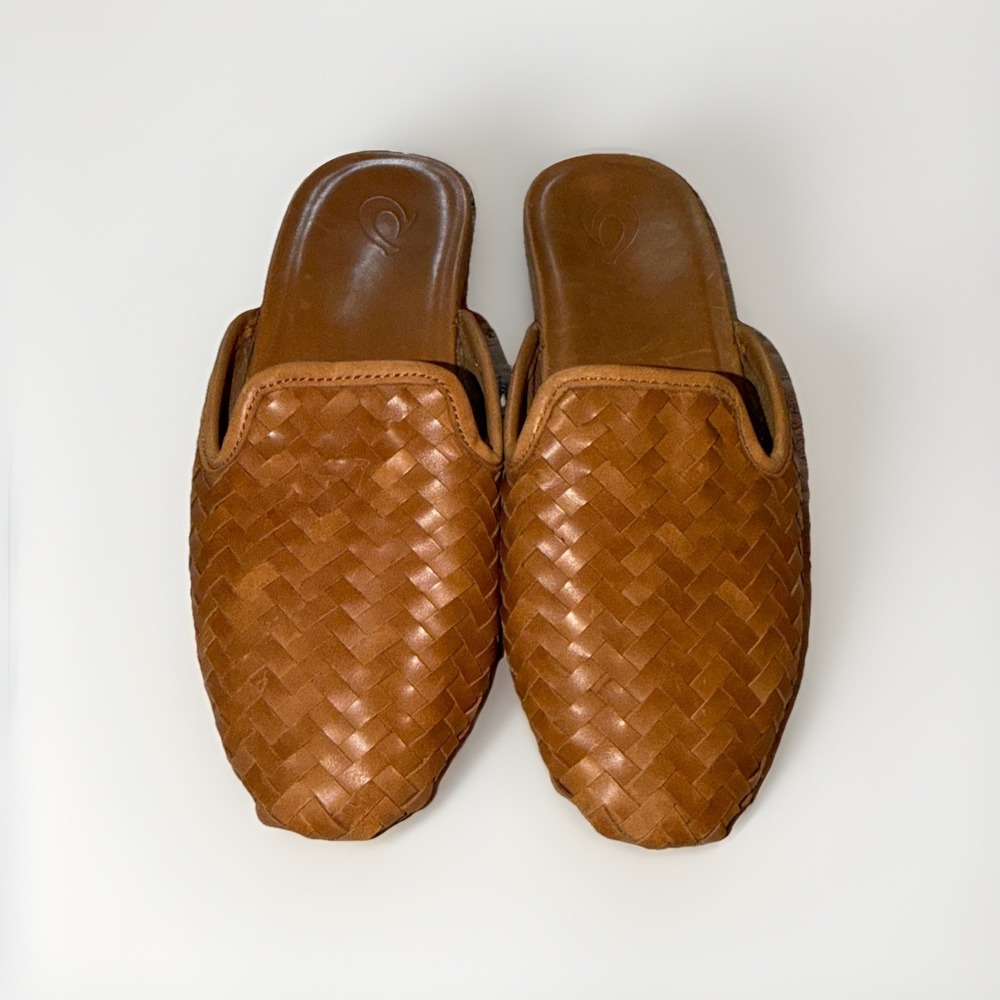 Olukai Mi'i Mule Women's Size 11!Woven Leather Slip-On Kukui Brown $180 MSRP - Picture 2 of 10